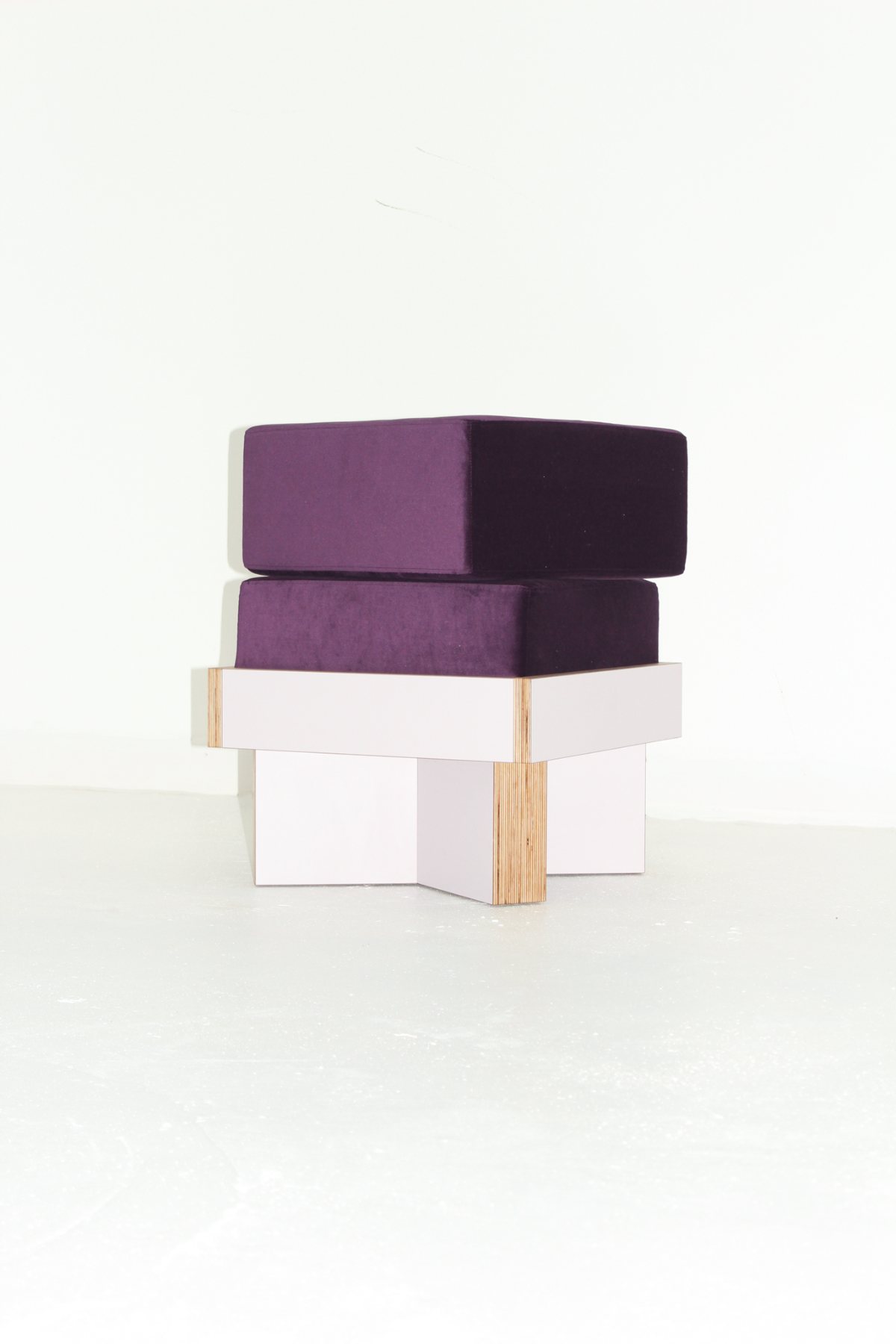 Lilac stool: front view